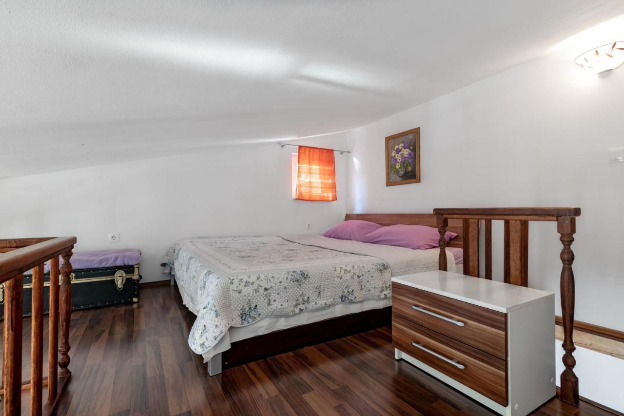 Apartma Mirta Stara Baska