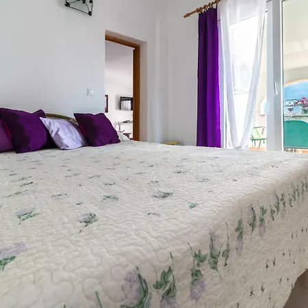 Mirta Apartment Stara Baska Exterior photo