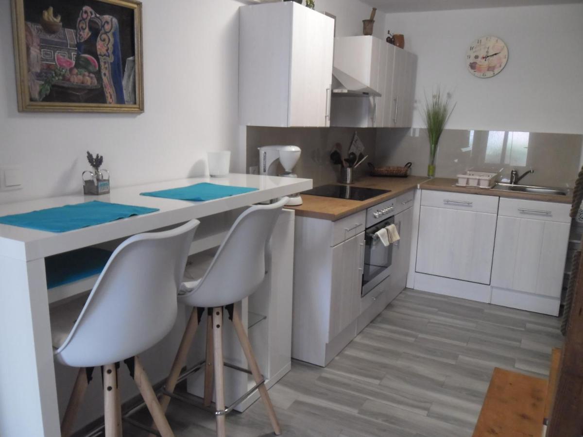 Mirta Apartment
