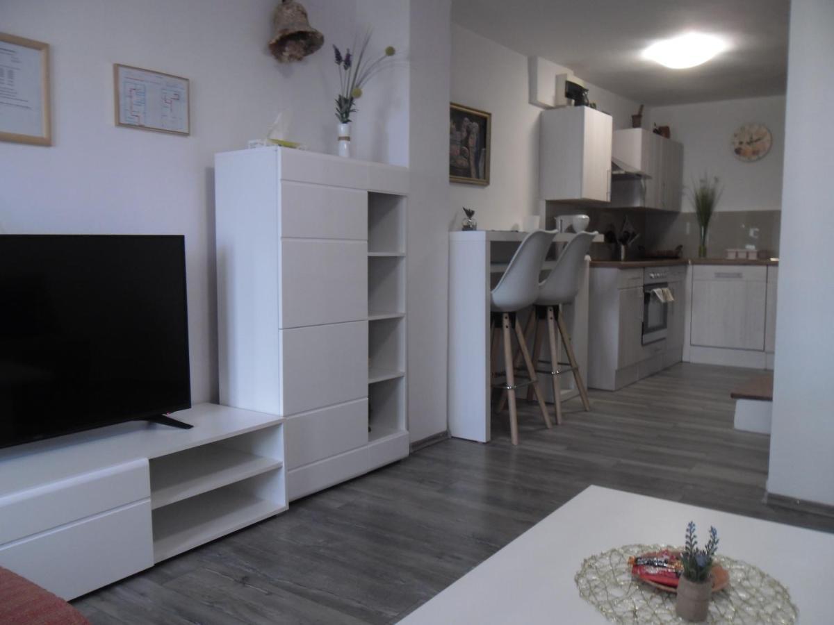 Mirta * Stara Baska