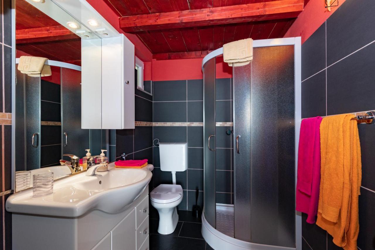 Mirta Apartment *