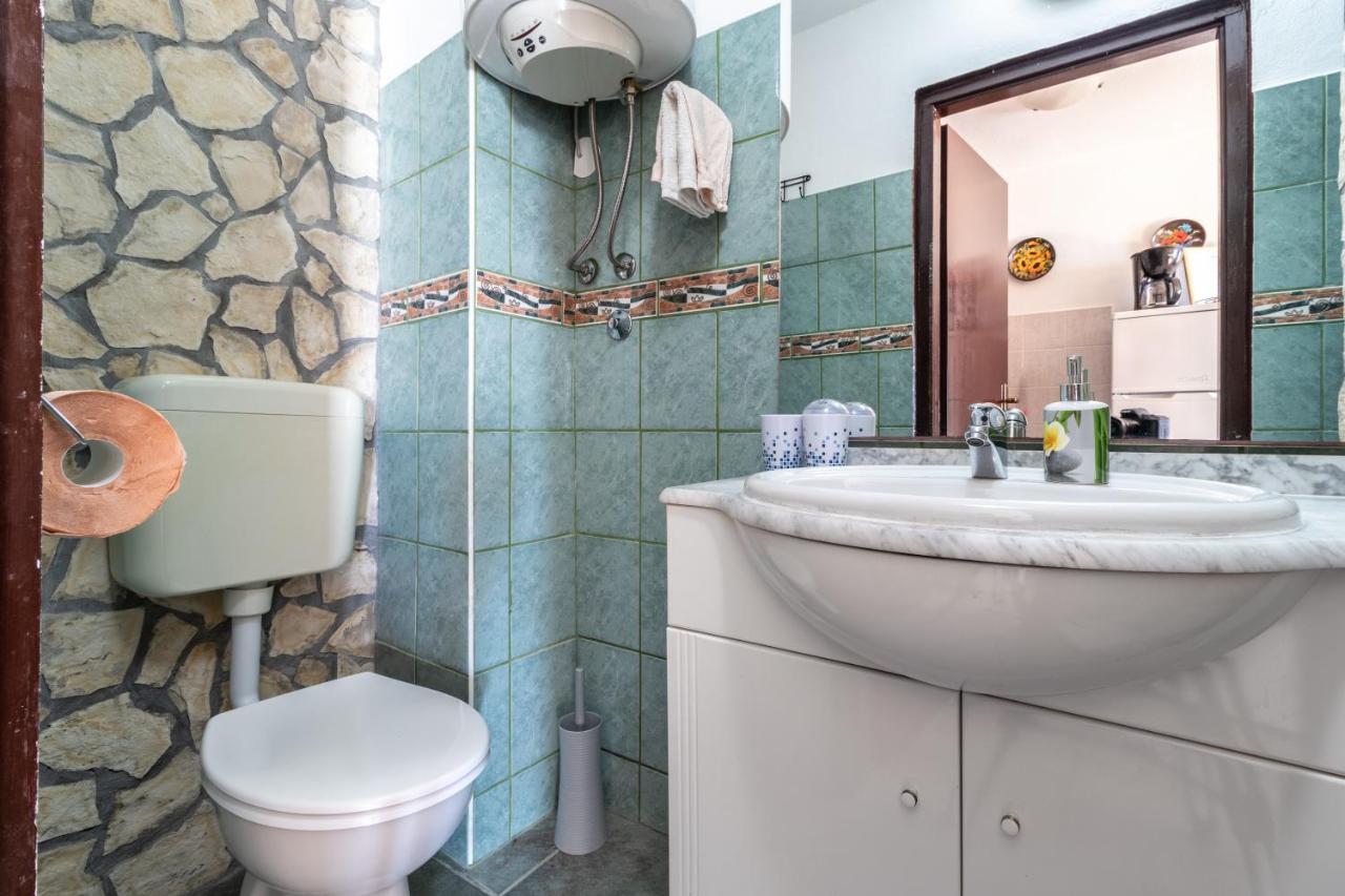 Apartment Mirta Stara Baška